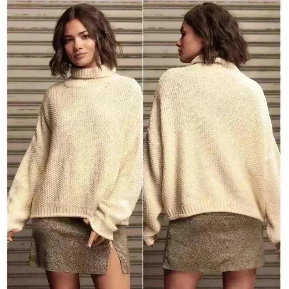 NWT Oversized Turtleneck Sweater
